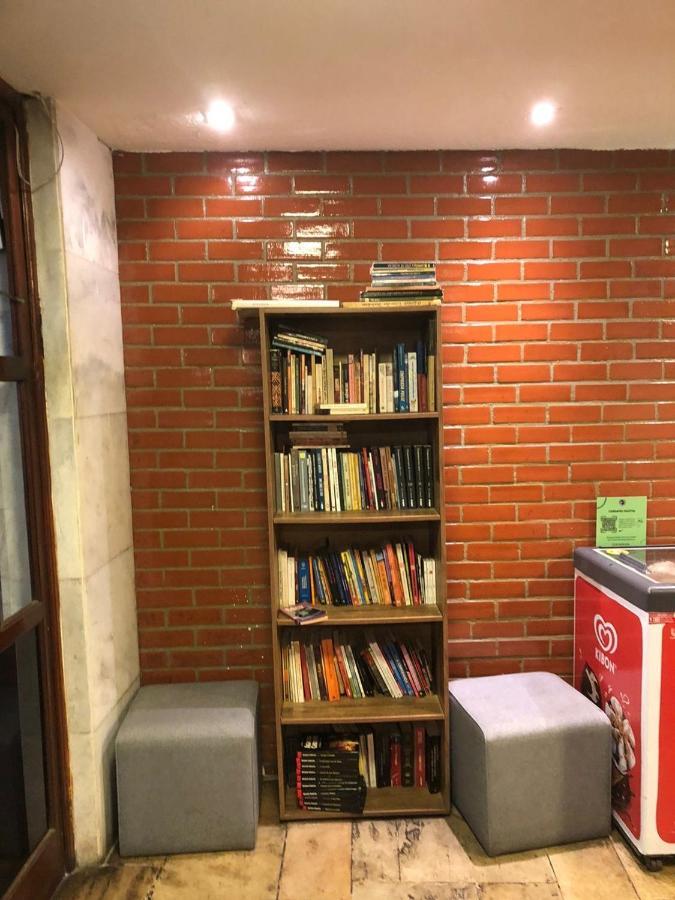 Iluminado Em Ipanema C/ Wi Fi, A Pe P/ Apartamento *